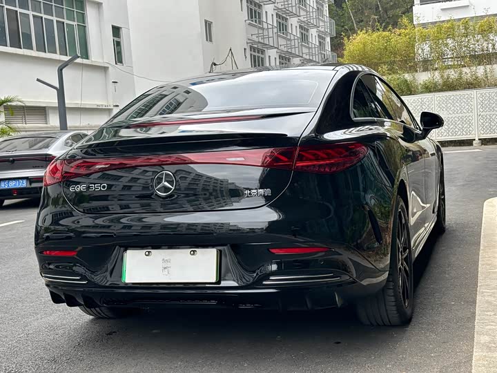 Фото 6 - Mercedes-Benz EQE