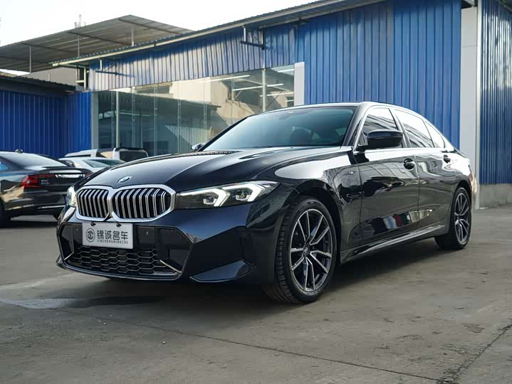 Фото 1 - BMW 3 Series