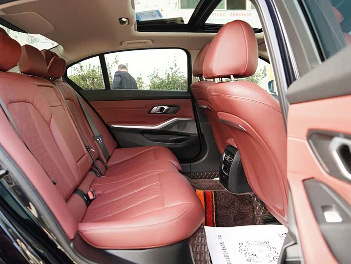 Фото 6 - BMW 3 Series