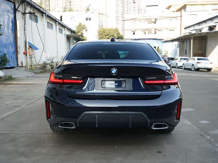 Фото 8 - BMW 3 Series