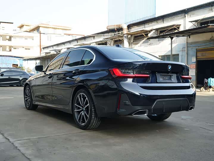 Фото 9 - BMW 3 Series