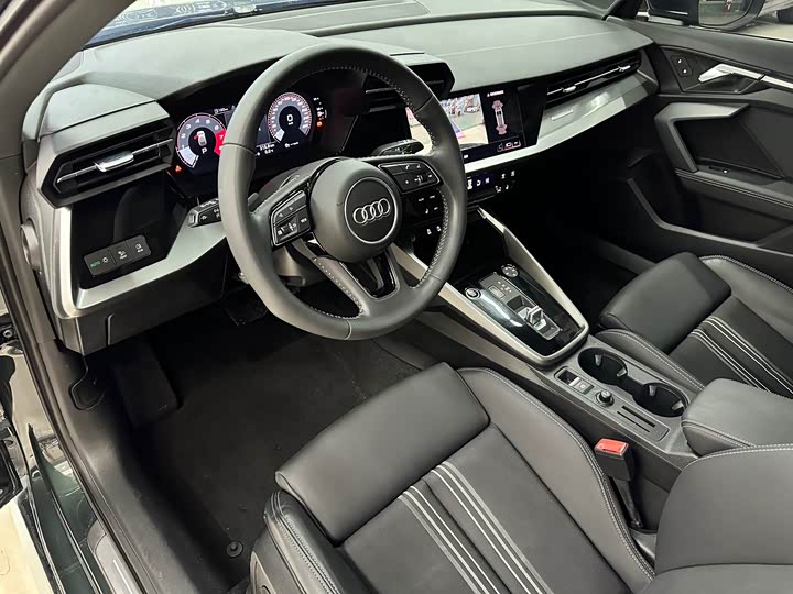 Фото 5 - Audi A3
