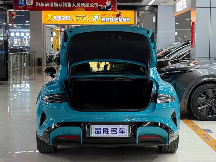 Фото 6 - Xiaomi SU7