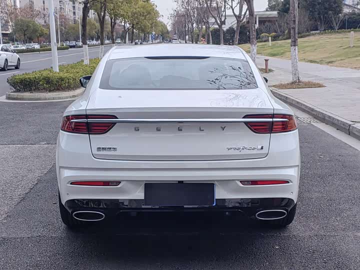 Photo 5 - Geely Preface