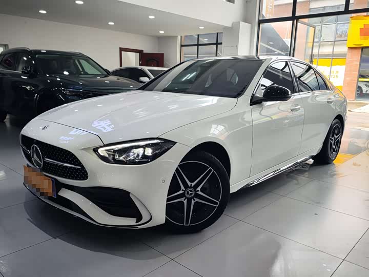 Фото 1 - Mercedes-Benz C-Class