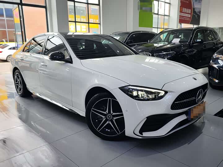 Фото 3 - Mercedes-Benz C-Class