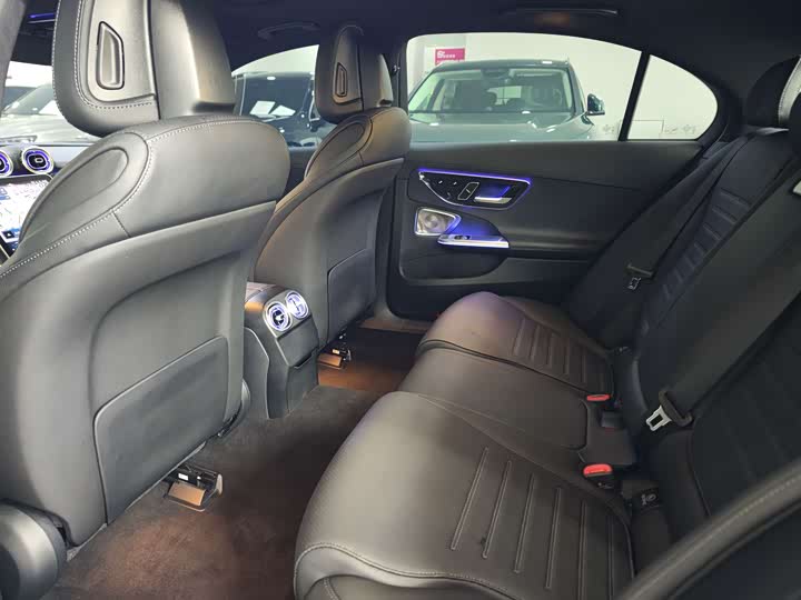 Фото 8 - Mercedes-Benz C-Class