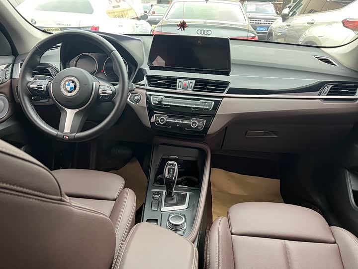 Фото 5 - BMW X1