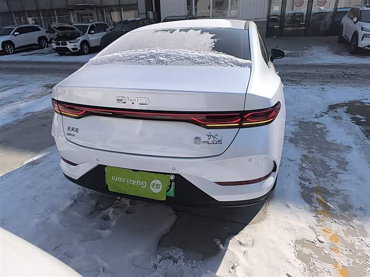 Фото 6 - BYD Qin Plus