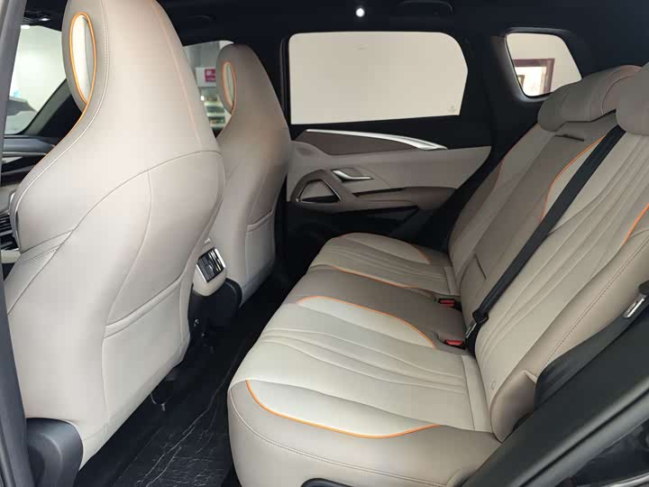 Фото 8 - BYD Song Pro Hybrid