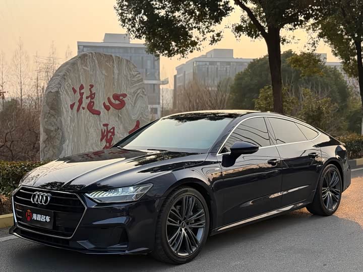 Фото 1 - Audi A7