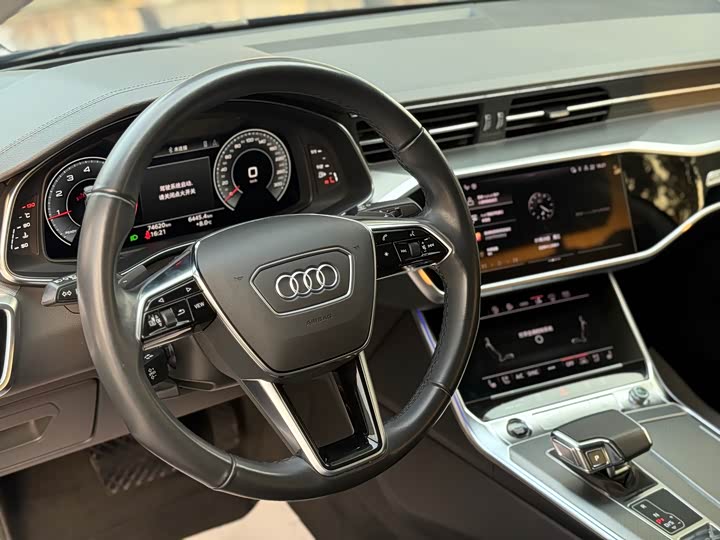 Фото 7 - Audi A7