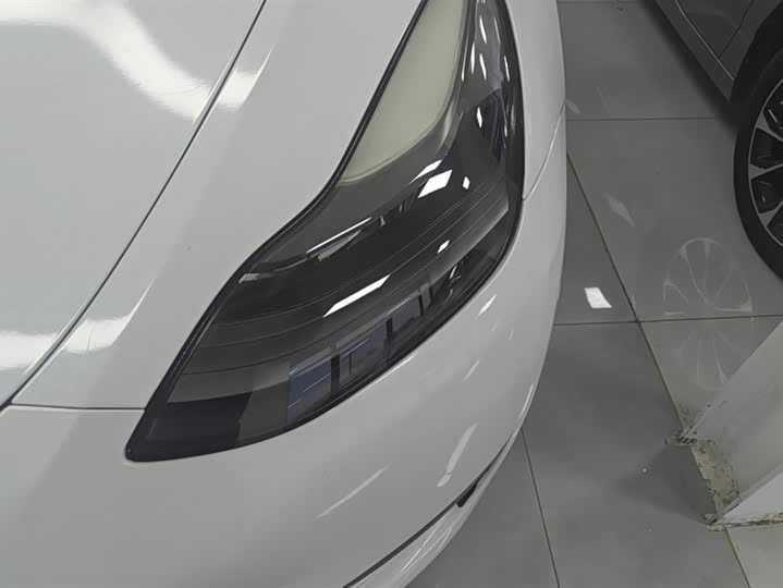 Фото 5 - Tesla Model Y