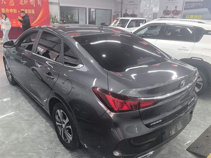 Фото 5 - Changan Eado Plus