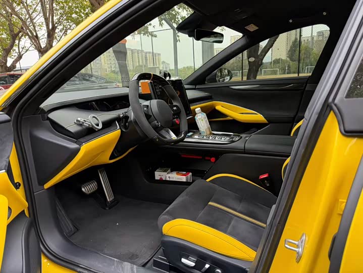 Фото 7 - Xiaomi SU7 Ultra