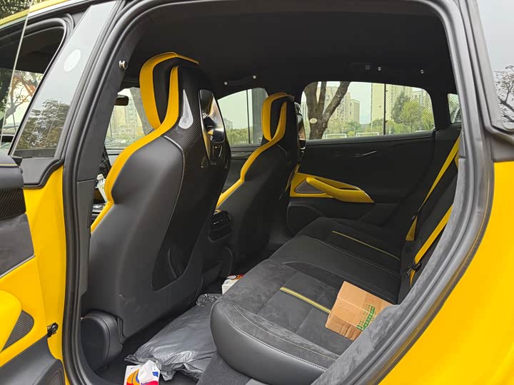 Фото 9 - Xiaomi SU7 Ultra