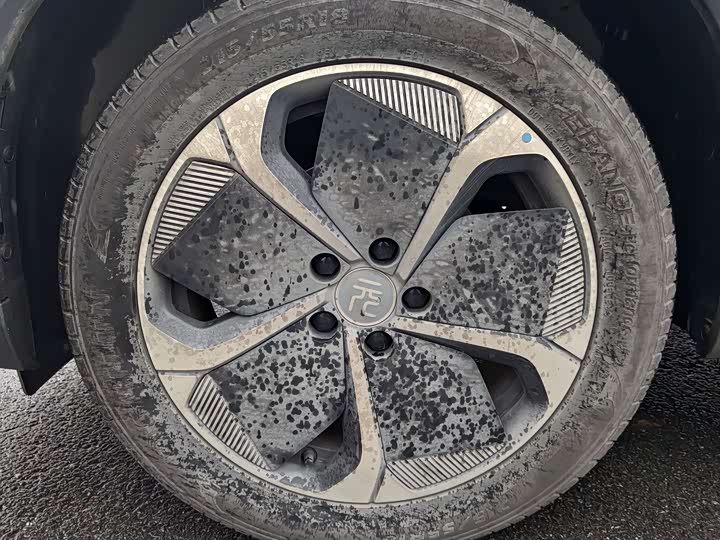 Фото 4 - BYD Yuan Plus