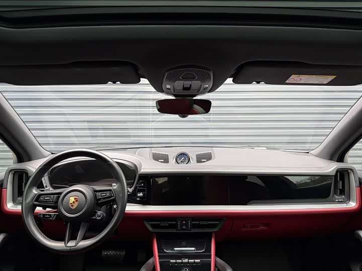 Фото 7 - Porsche Cayenne