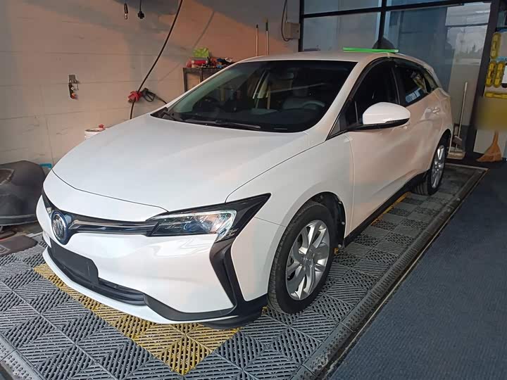 Фото 1 - Buick Velite 6