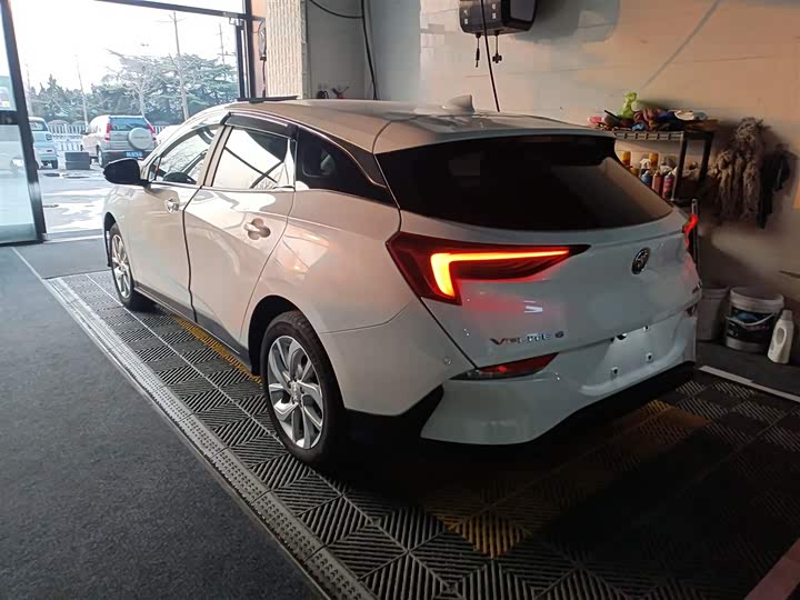 Фото 5 - Buick Velite 6