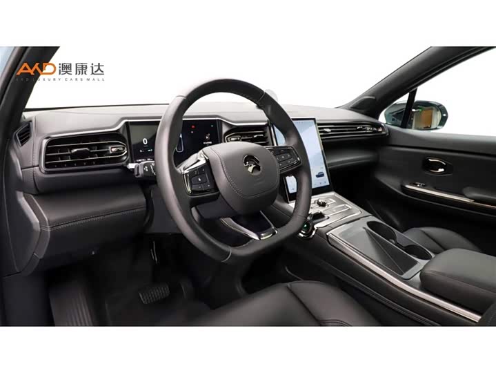 Фото 6 - Nio ES6