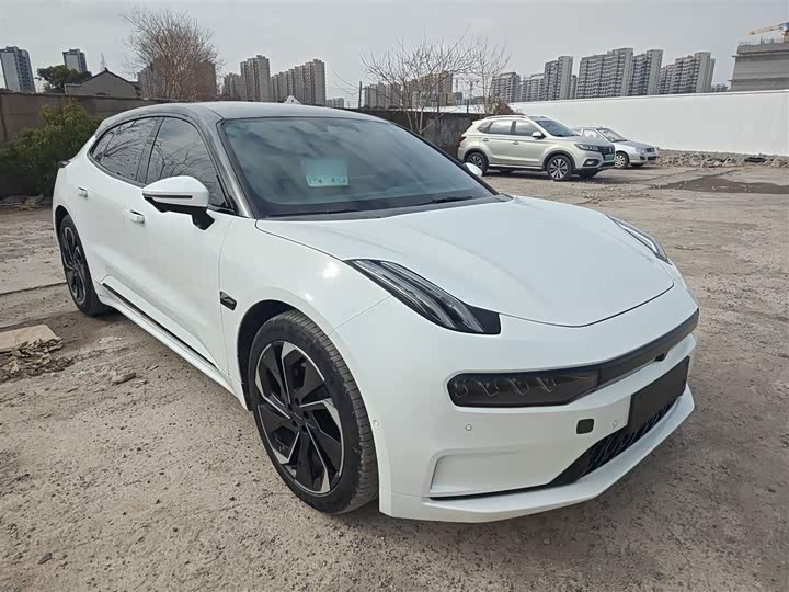 Фото 4 - Zeekr 001