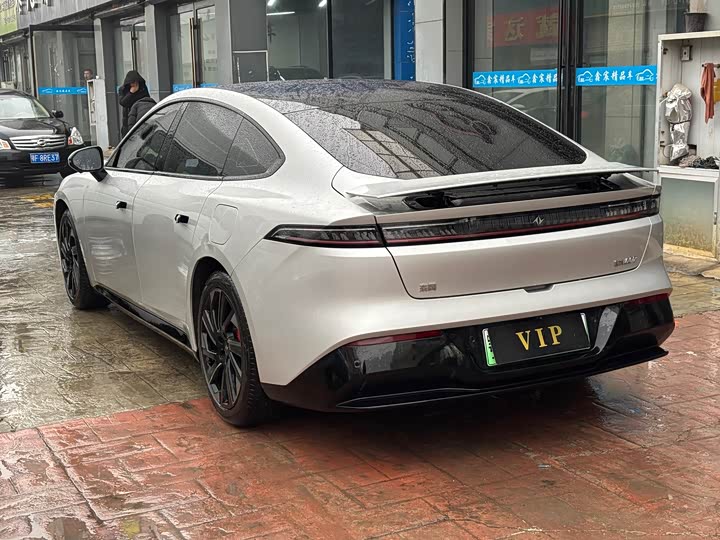 Фото 6 - Dongfeng Yipai eπ 007