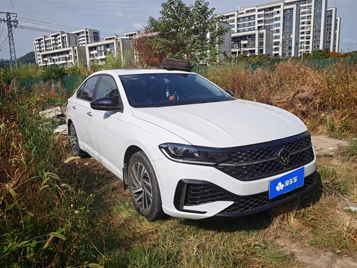 Фото 2 - Volkswagen Lavida