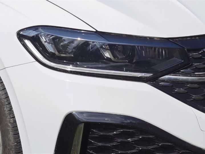 Фото 5 - Volkswagen Lavida