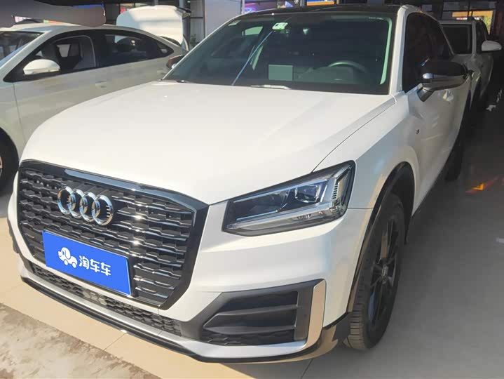 Фото 1 - Audi Q2L