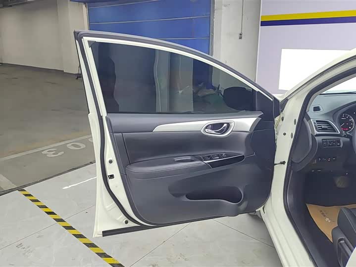 Фото 7 - Nissan Sylphy