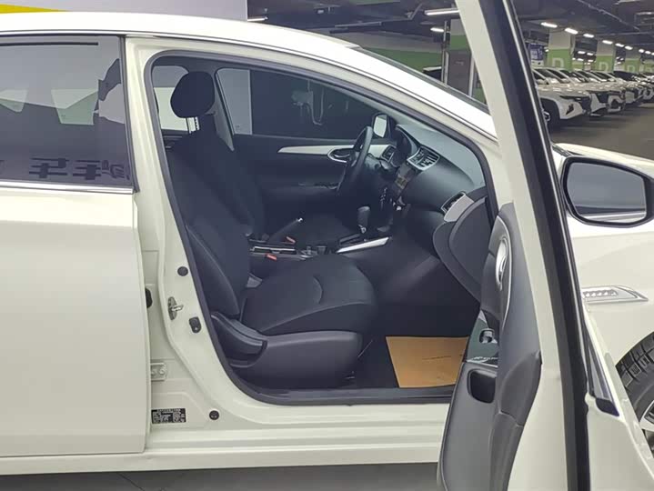 Фото 8 - Nissan Sylphy