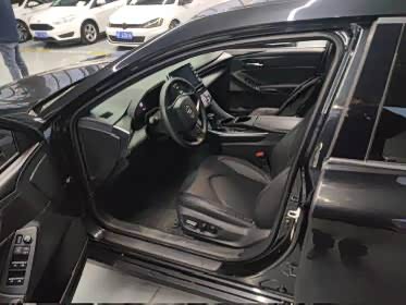 Фото 5 - Toyota Avalon