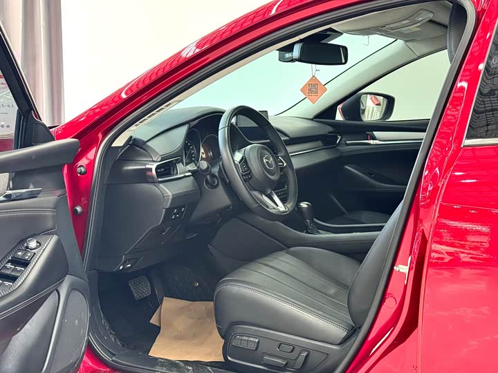 Фото 4 - Mazda Atenza