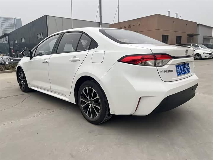 Фото 6 - Toyota Levin