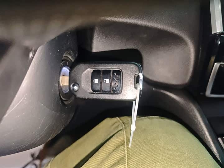 Фото 9 - Honda CR-V