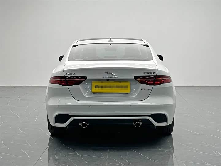 Фото 5 - Jaguar XE L