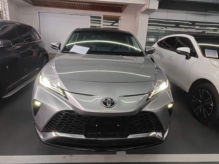 Фото 3 - Toyota Venza