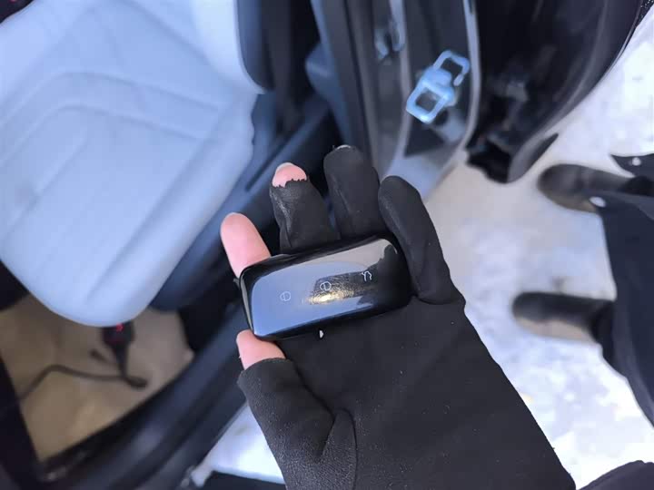 Фото 9 - Geely Galaxy Starship 7