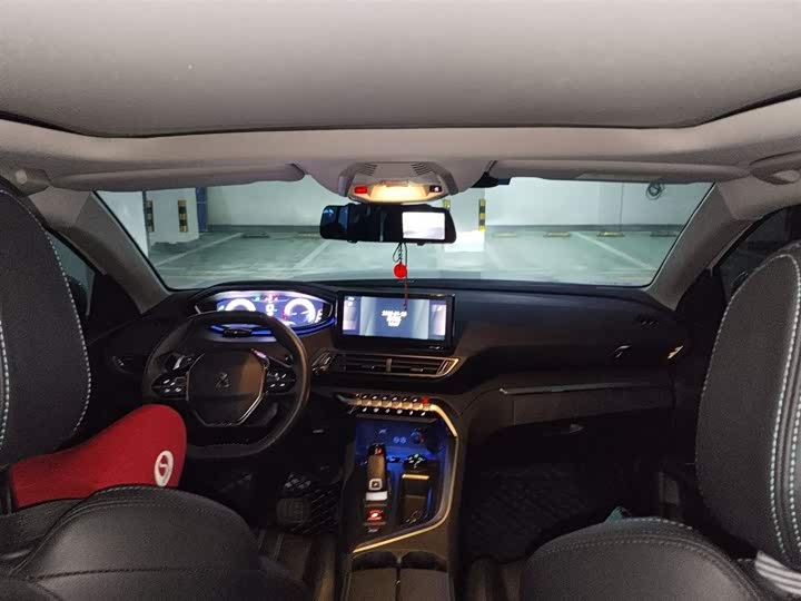 Фото 9 - Peugeot 4008