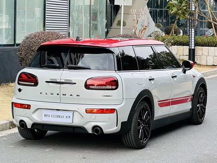 Фото 6 - Mini Clubman JCW