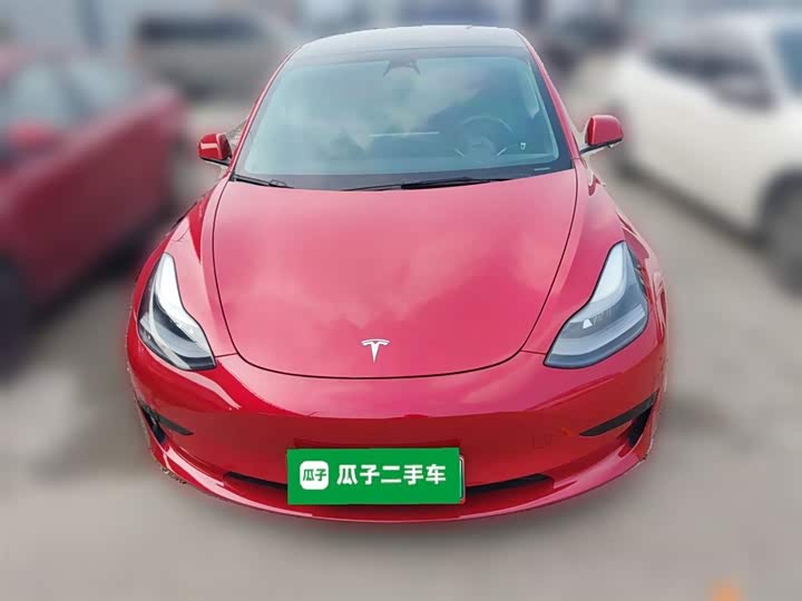 Фото 5 - Tesla Model 3