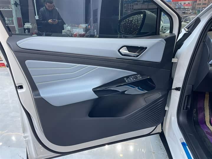 Фото 5 - Volkswagen ID.4 X