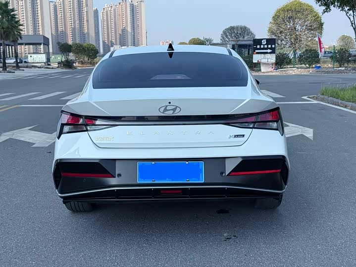 Фото 6 - Hyundai Elantra N line