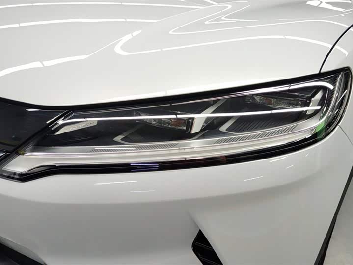 Фото 5 - BYD Yuan Up