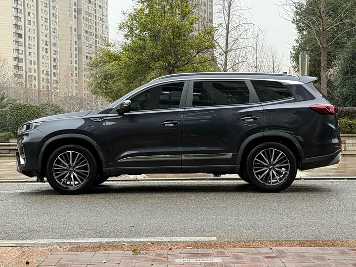 Фото 7 - Chery Tiggo 8 Plus