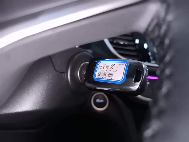 Фото 9 - Buick Excelle GT