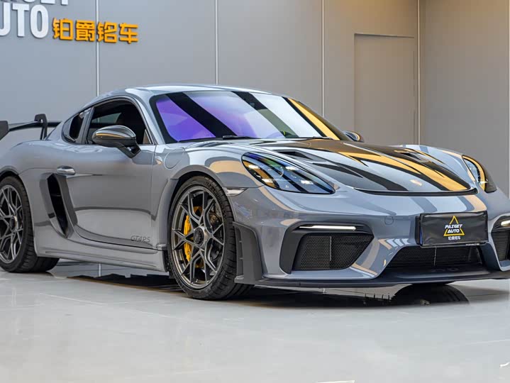 Фото 2 - Porsche 718