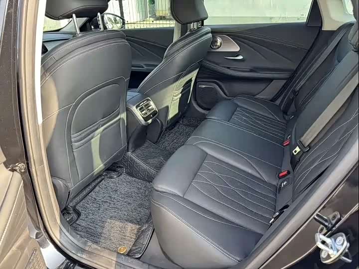 Фото 7 - Chery Arrizo 8