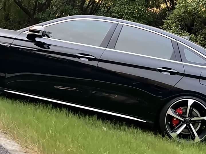 Фото 9 - Chery Arrizo 8